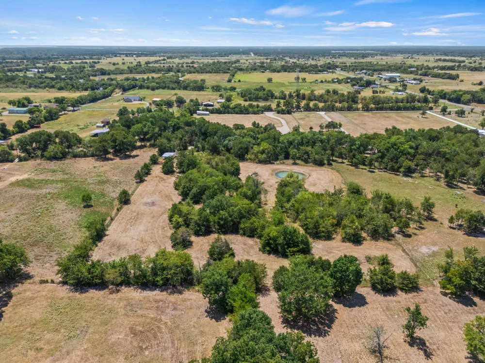 1528 County Road 3520 Quinlan, TX 75474