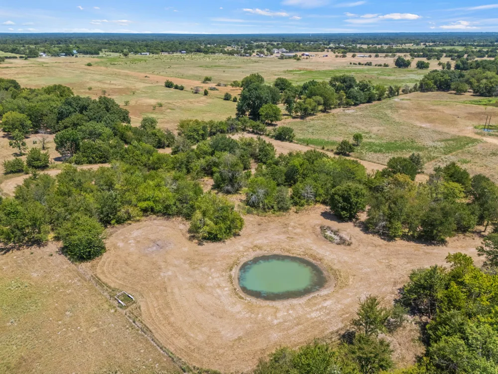 1528 County Road 3520 Quinlan, TX 75474