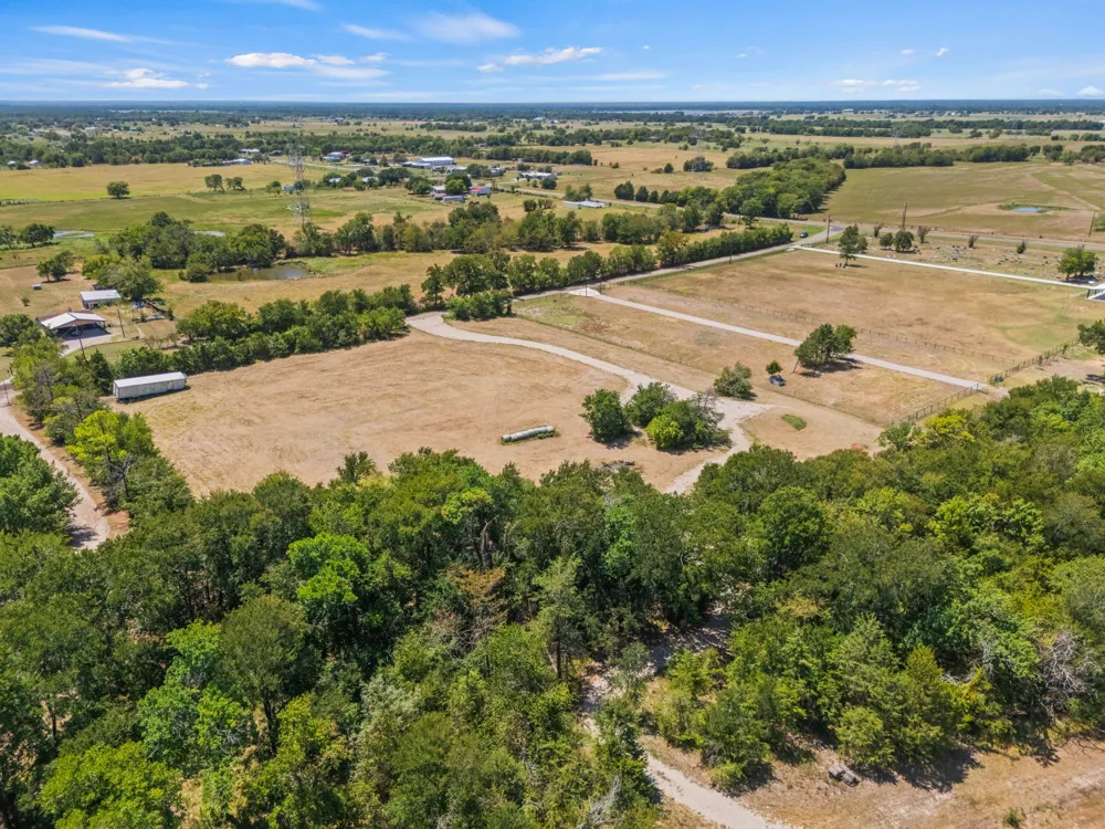 1528 County Road 3520 Quinlan, TX 75474