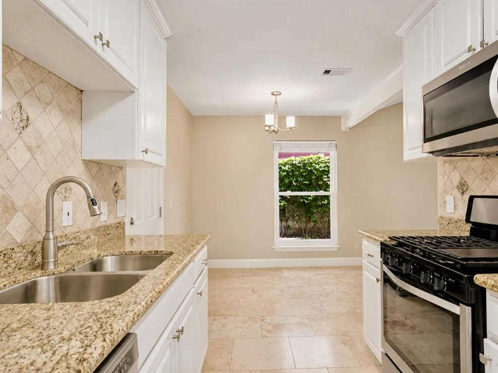 4521 Coronado Street Seabrook, TX 77586