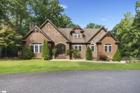129 Overbrook Circle
