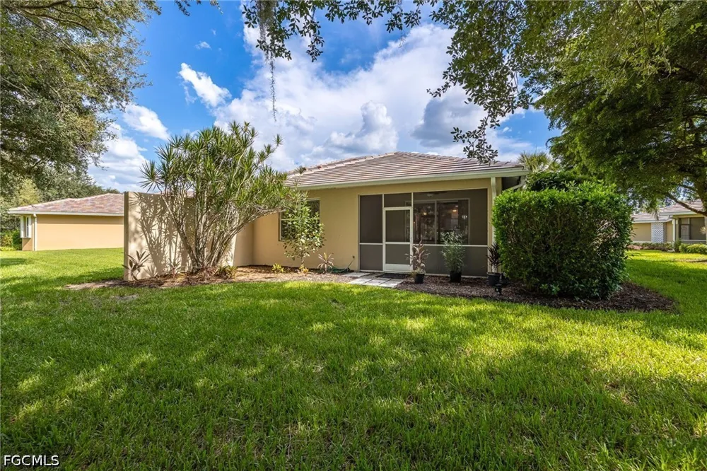 Stone Valley Loop Fort Myers, FL 33913