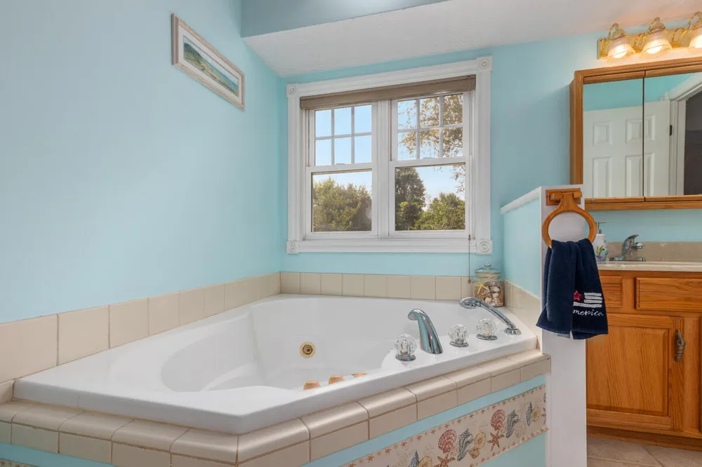 1746 Rowden Drive Hastings, MI 49058