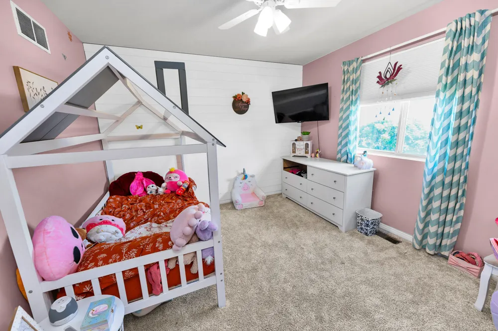 26574 Bronx Drive Chesterfield Township, MI 48051