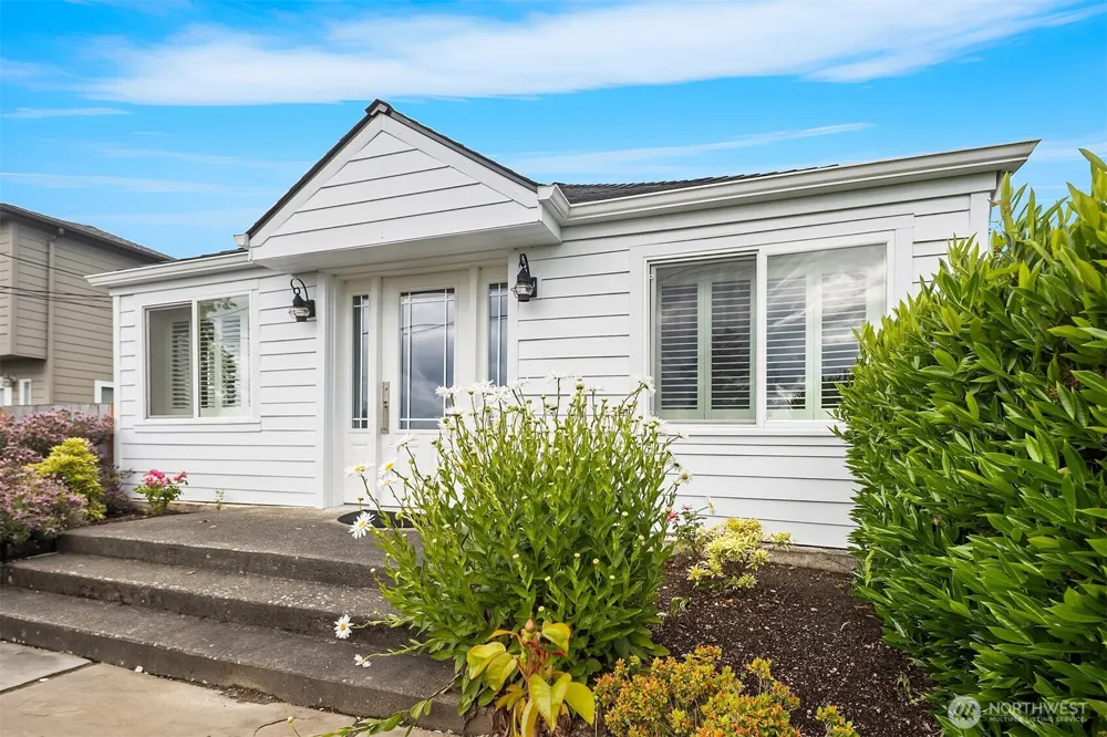 103 8th Avenue S Edmonds, WA 98020