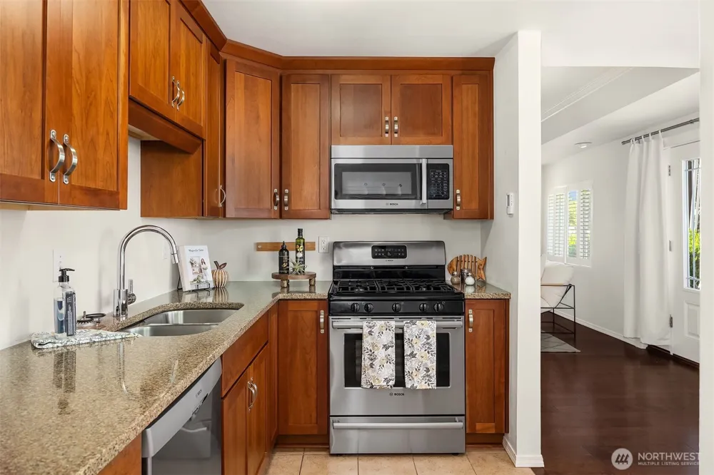 103 8th Avenue S Edmonds, WA 98020