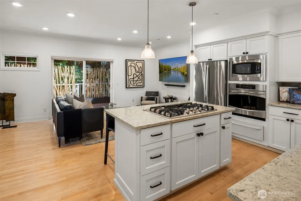701 9th Avenue S #707 Kirkland, WA 98033