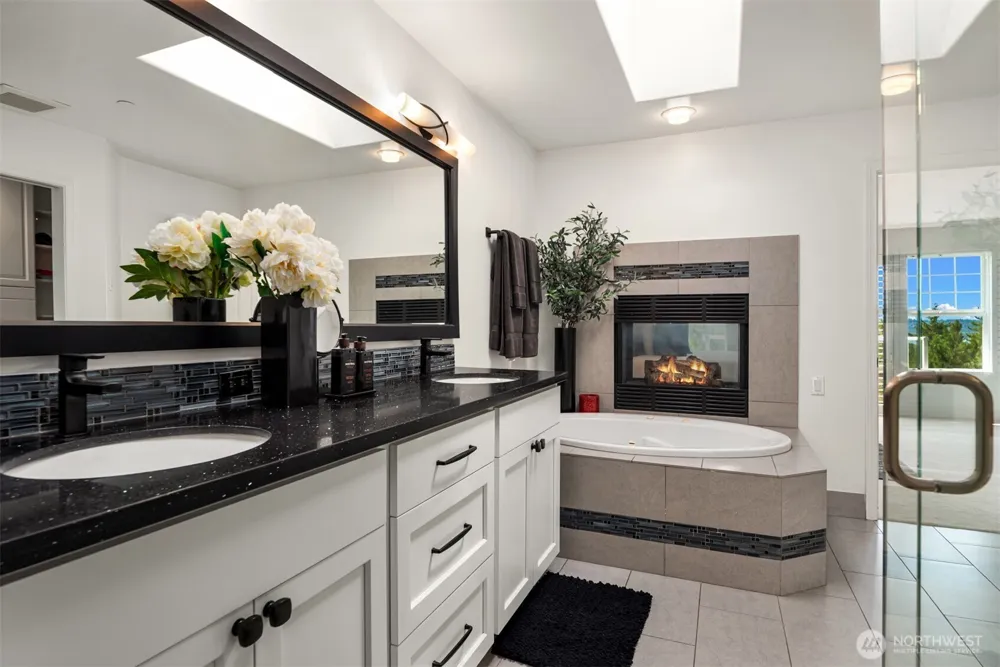 701 9th Avenue S #707 Kirkland, WA 98033