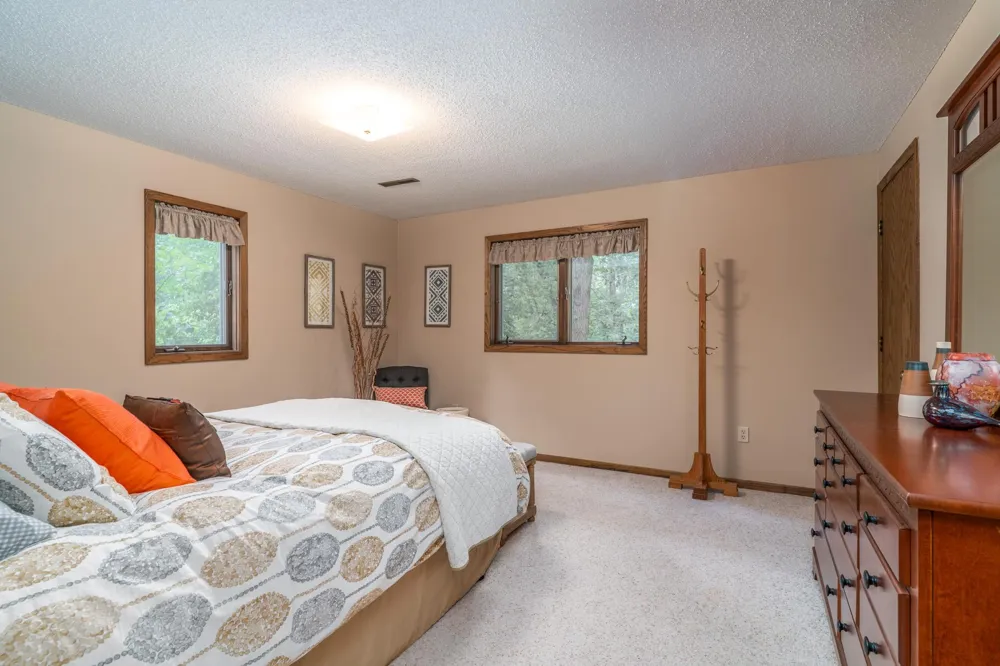 920 Groveland Avenue Crookston, MN 56716