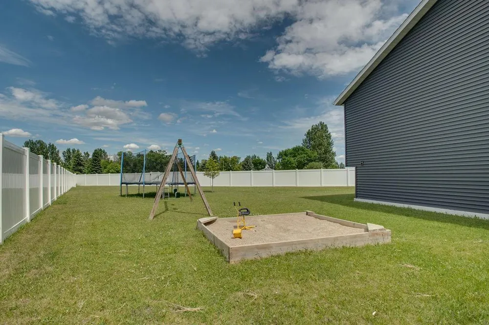 4514 13th Street S Moorhead, MN 56560