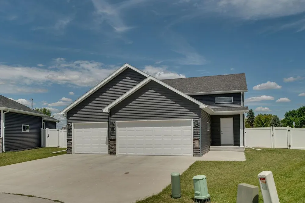 4514 13th Street S Moorhead, MN 56560