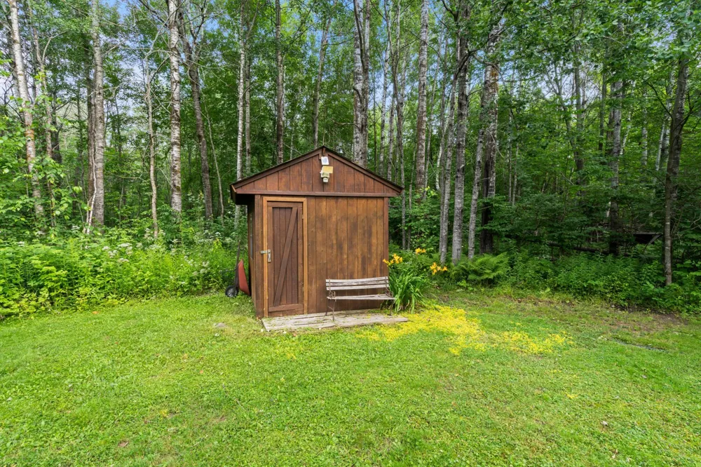 5665 Hagberg Road Hermantown, MN 55811