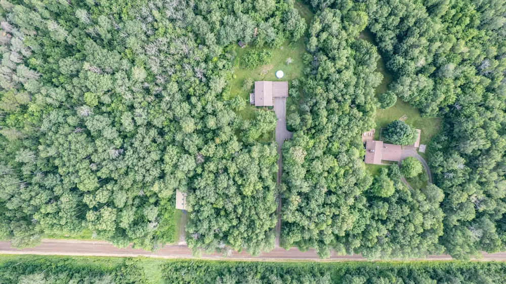 5665 Hagberg Road Hermantown, MN 55811