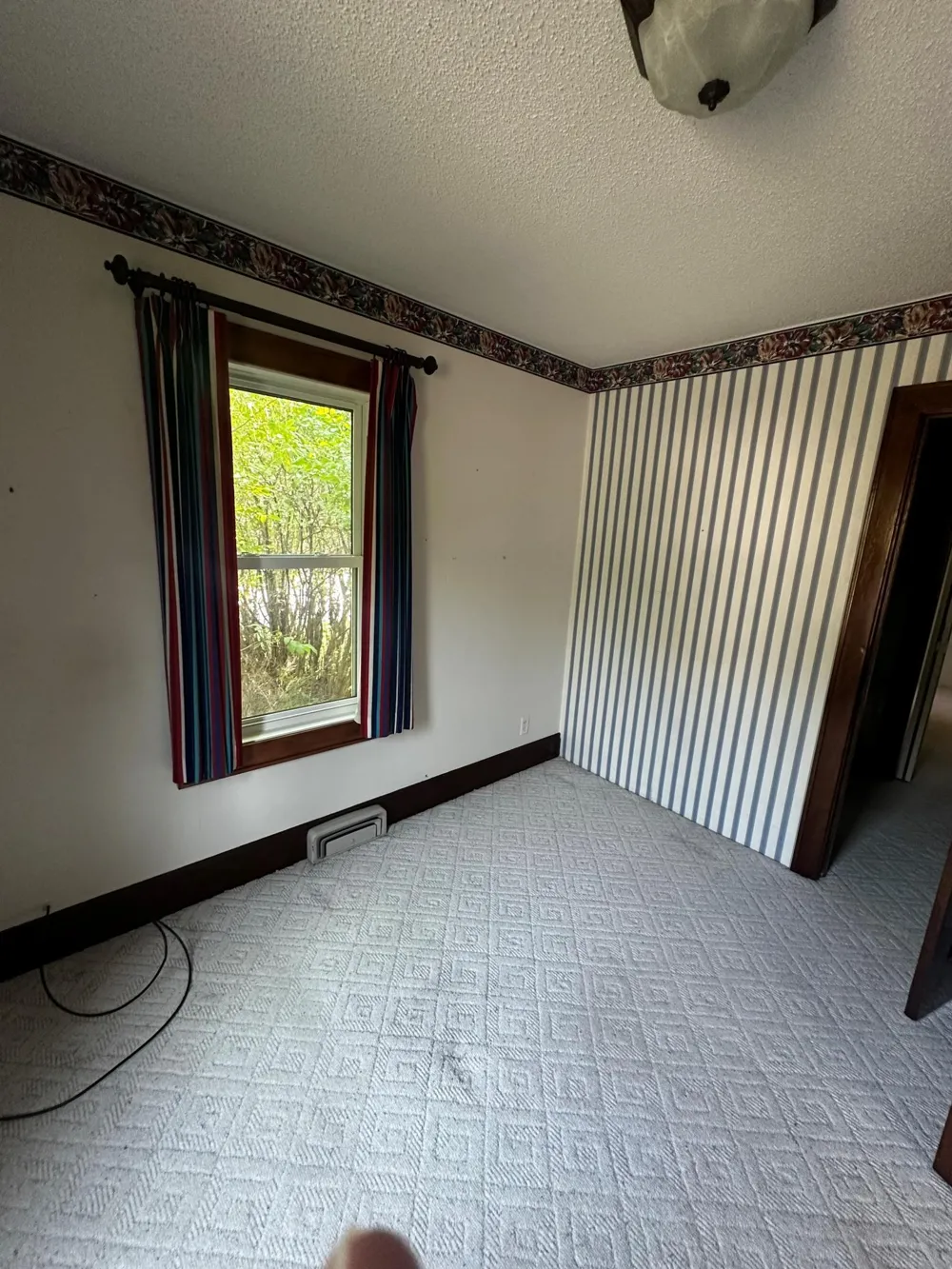 1303 11th Avenue International Falls, MN 56649