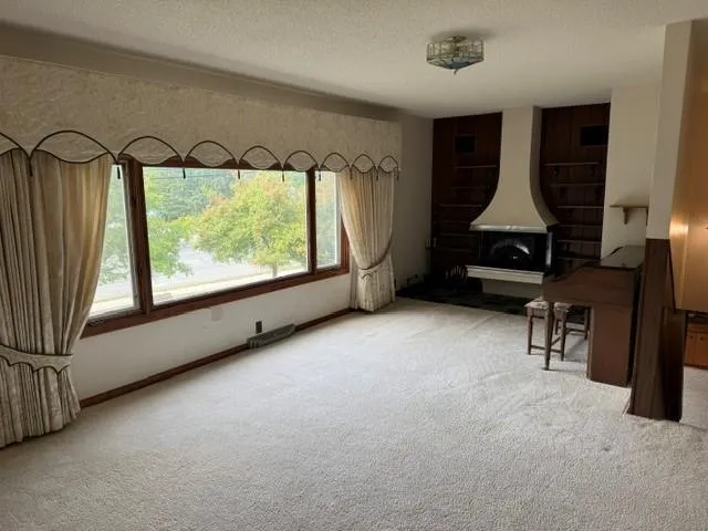 1303 11th Avenue International Falls, MN 56649