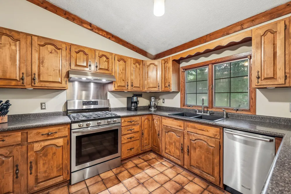 4311 Williston Road Minnetonka, MN 55345
