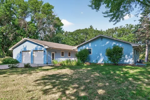 6033 Oak Circle