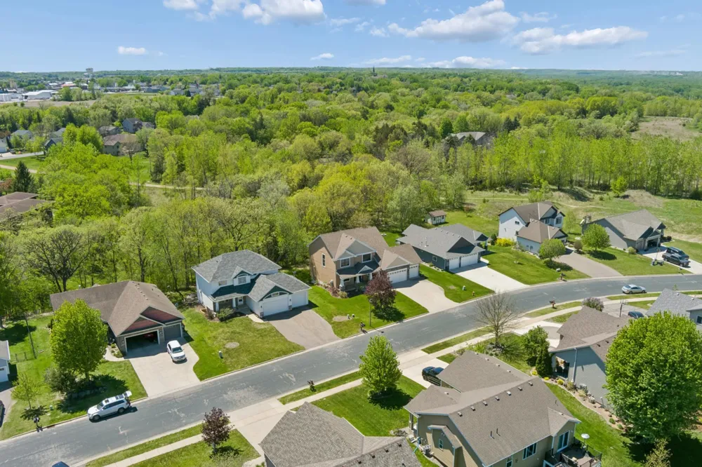 1017 Provence Lane Belle Plaine, MN 56011