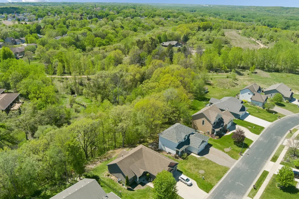 1017 Provence Lane Belle Plaine, MN 56011