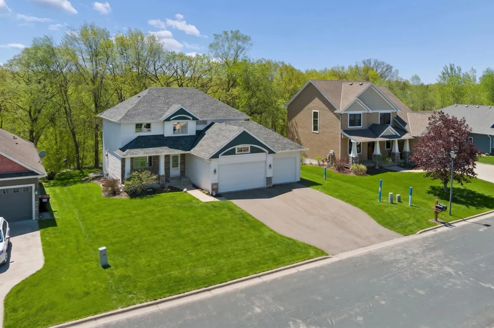 1017 Provence Lane Belle Plaine, MN 56011