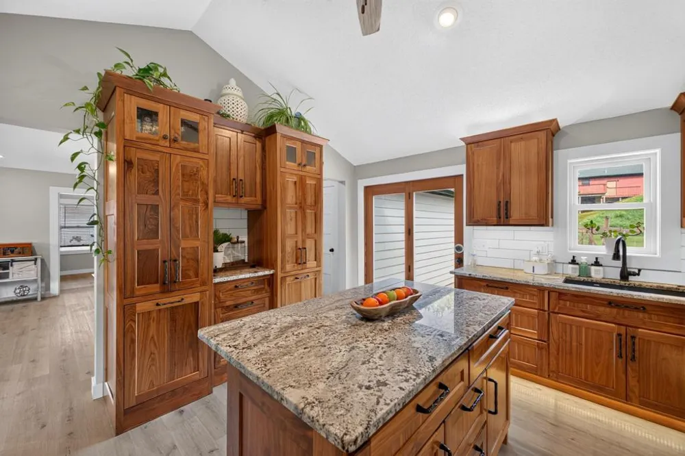 330 1st Avenue NE Oronoco, MN 55960