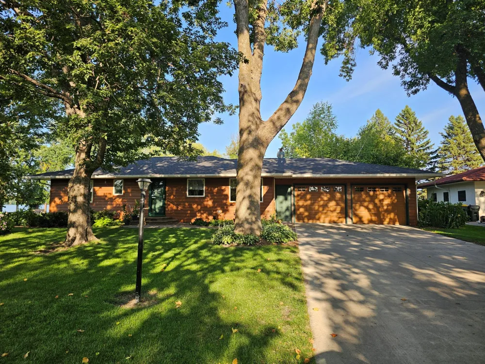 1909 Country Club Drive NE Willmar, MN 56201