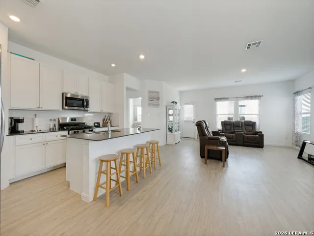 9194 Saint Jerome Seguin, TX 78155