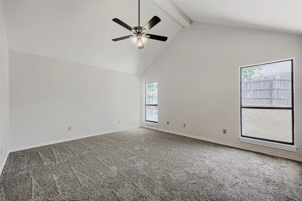 1021 Rio Grande Drive Benbrook, TX 76126