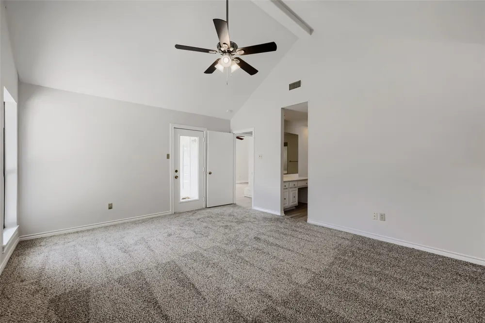 1021 Rio Grande Drive Benbrook, TX 76126