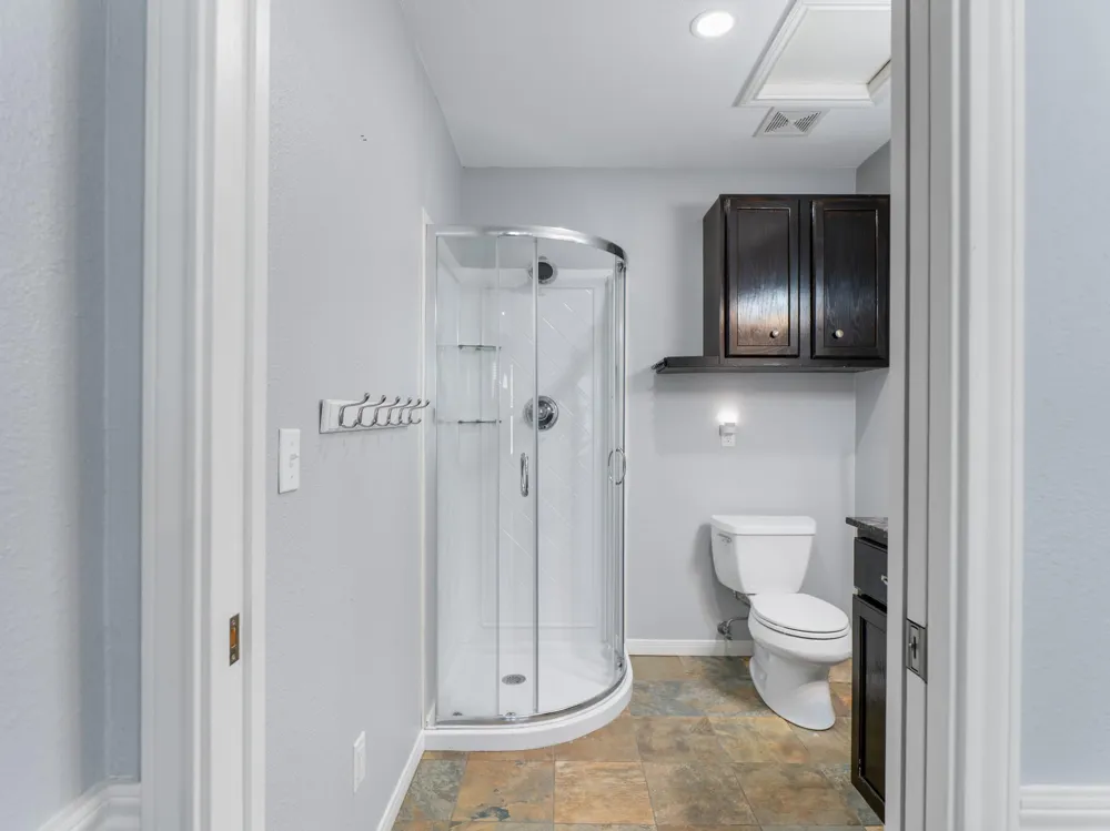 2613 Oak Drive Bay City, TX 77414