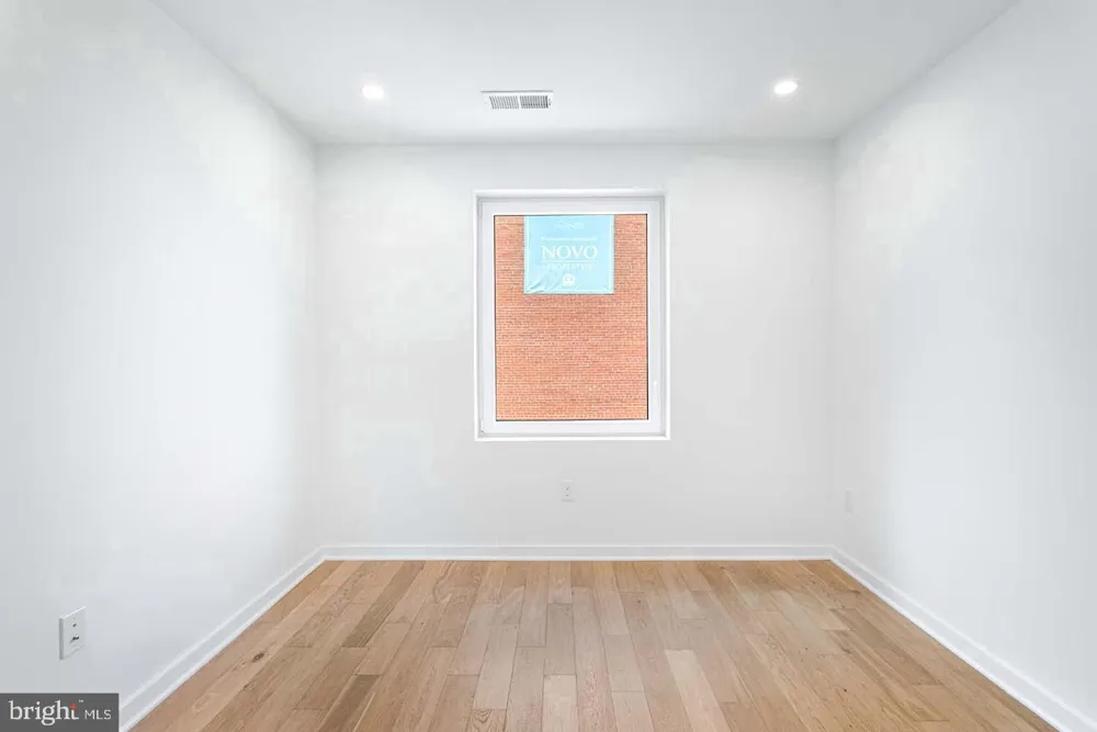 1522 RHODE ISLAND AVENUE NE #301 Washington, DC 20018