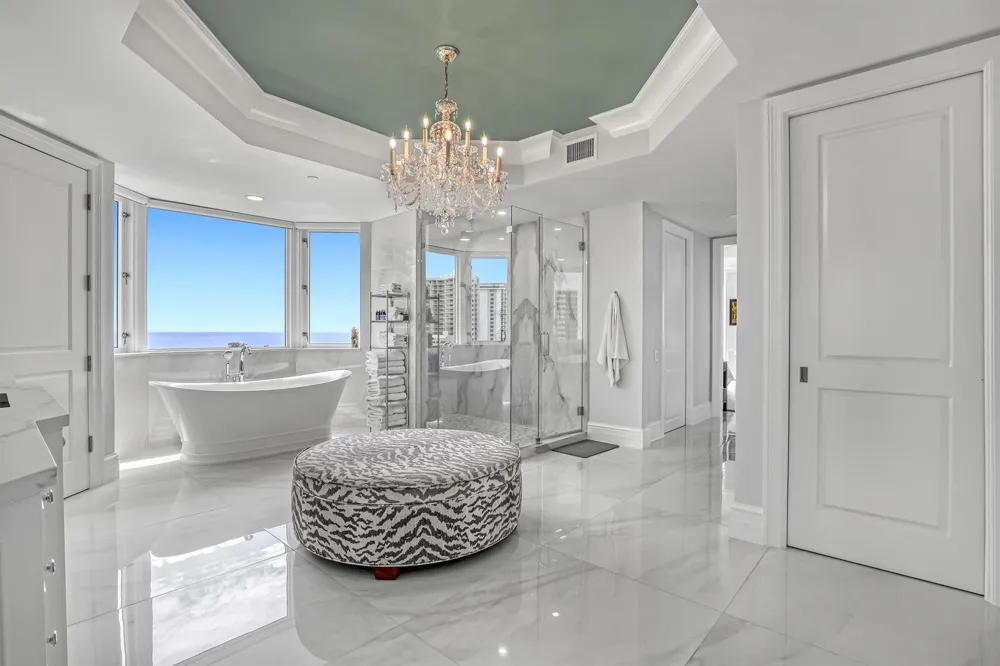 3920 Ocean Drive #9b Singer Island, FL 33404