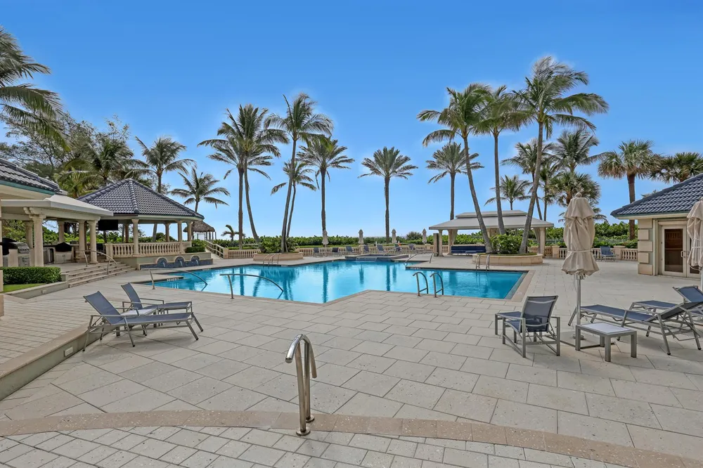 3920 Ocean Drive #9b Singer Island, FL 33404