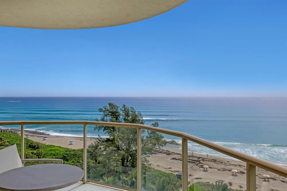 3920 Ocean Drive #9b Singer Island, FL 33404