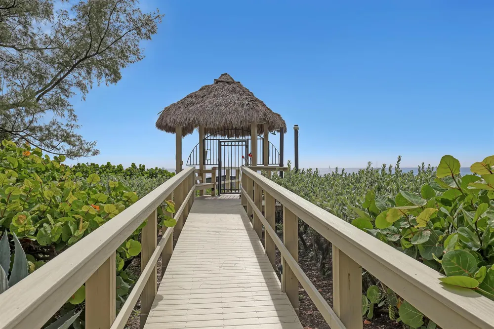 3920 Ocean Drive #9b Singer Island, FL 33404