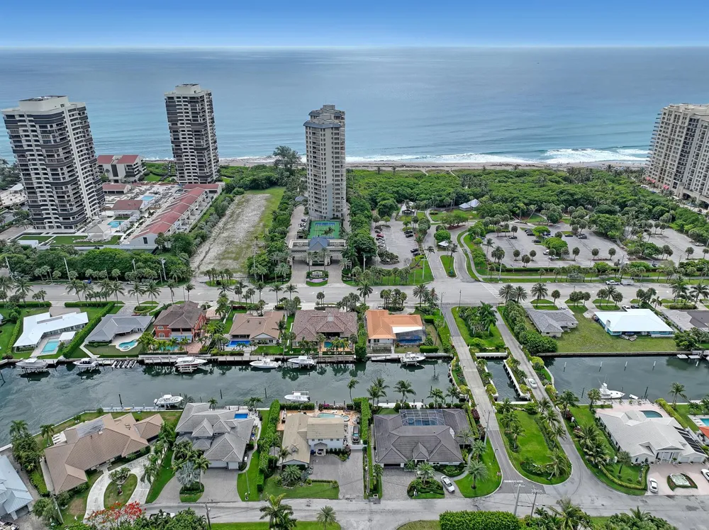 3920 Ocean Drive #9b Singer Island, FL 33404