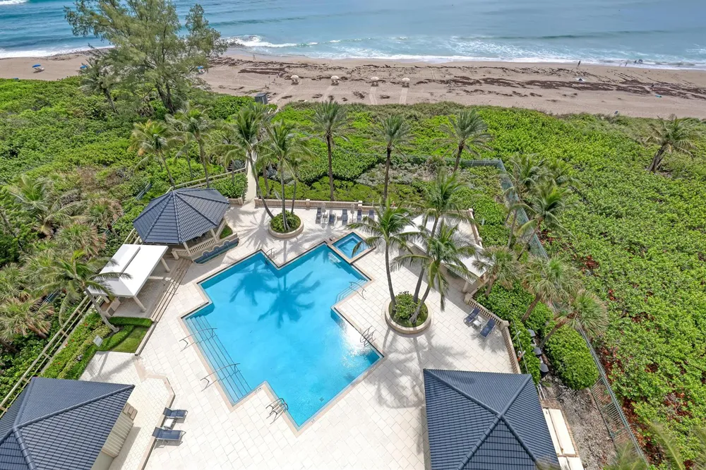 3920 Ocean Drive #9b Singer Island, FL 33404