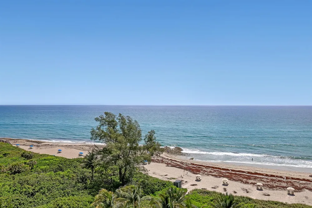 3920 Ocean Drive #9b Singer Island, FL 33404