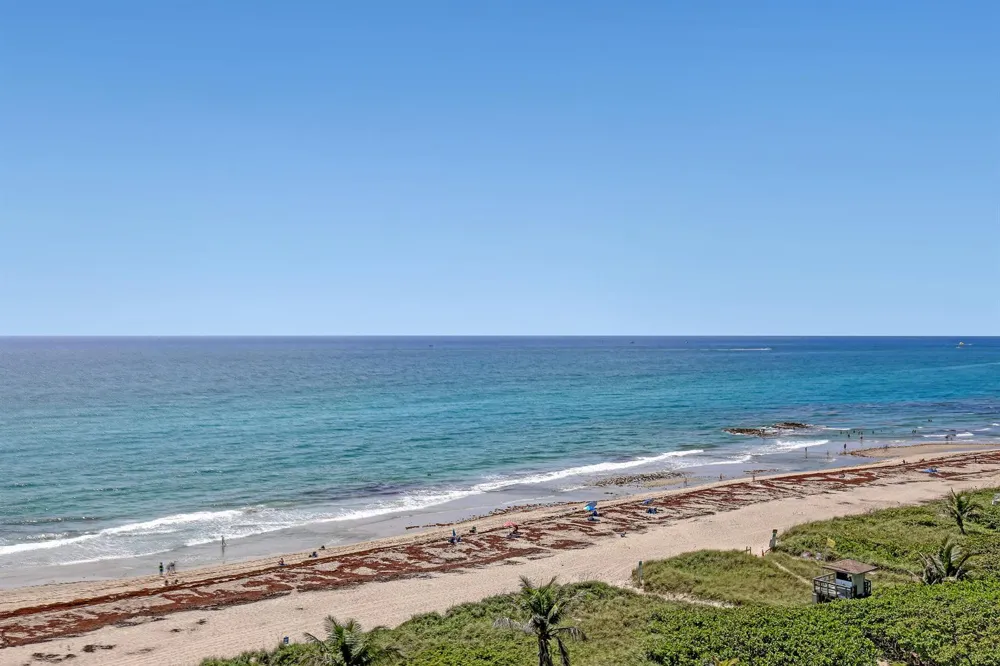 3920 Ocean Drive #9b Singer Island, FL 33404