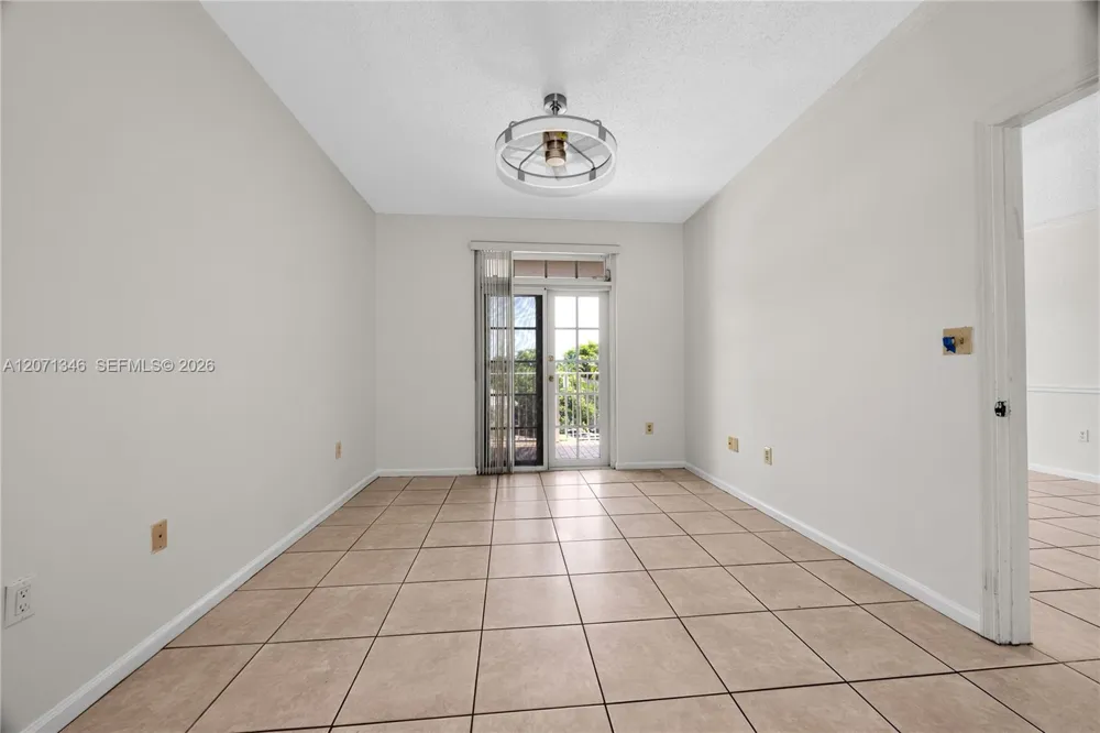 1280 S Alhambra Cir #2413 Coral Gables, FL 33146
