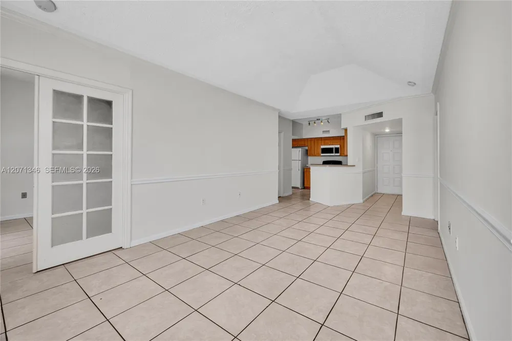1280 S Alhambra Cir #2413 Coral Gables, FL 33146
