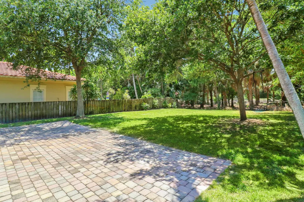 112 Dunmore Drive Jupiter, FL 33458