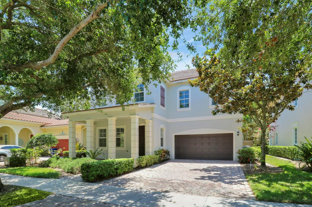 112 Dunmore Drive Jupiter, FL 33458