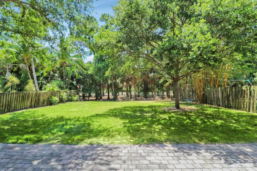 112 Dunmore Drive Jupiter, FL 33458