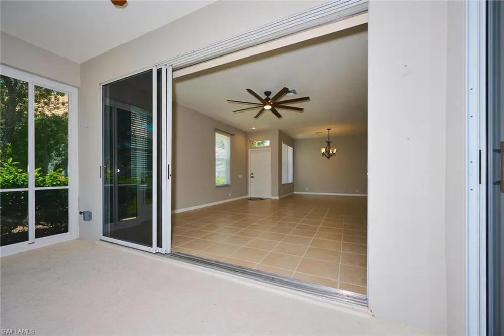 8909 Bristol BEND Fort Myers, FL 33908