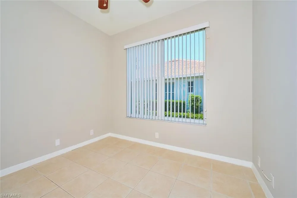 8909 Bristol BEND Fort Myers, FL 33908
