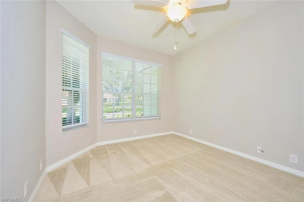 8909 Bristol BEND Fort Myers, FL 33908