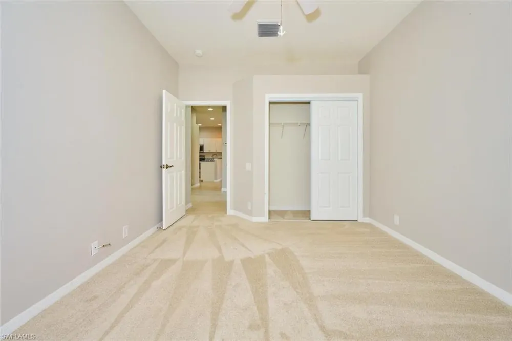 8909 Bristol BEND Fort Myers, FL 33908
