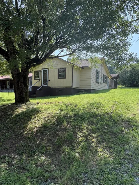 1117 Bledsoe Road