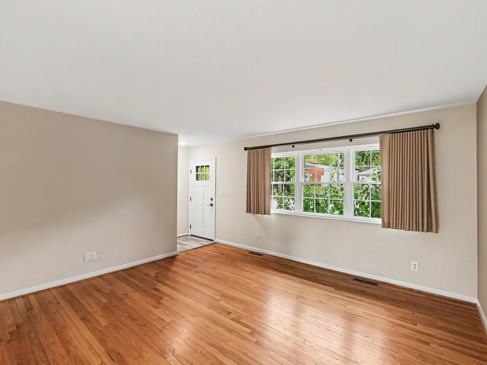 2004 Suffolk Avenue Ann Arbor City, MI 48103